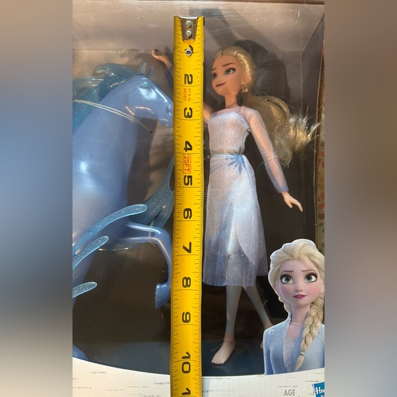 Frozen II Disney Elsa and Nokk - Picture 3 of 3